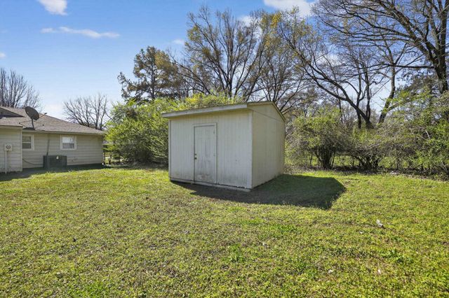 4983 APPLEVILLE RD, Memphis, TN 38109