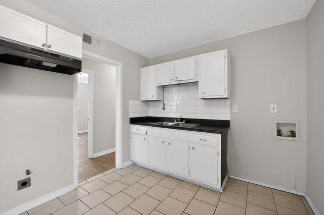 4983 APPLEVILLE RD, Memphis, TN 38109