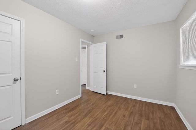 4983 APPLEVILLE RD, Memphis, TN 38109