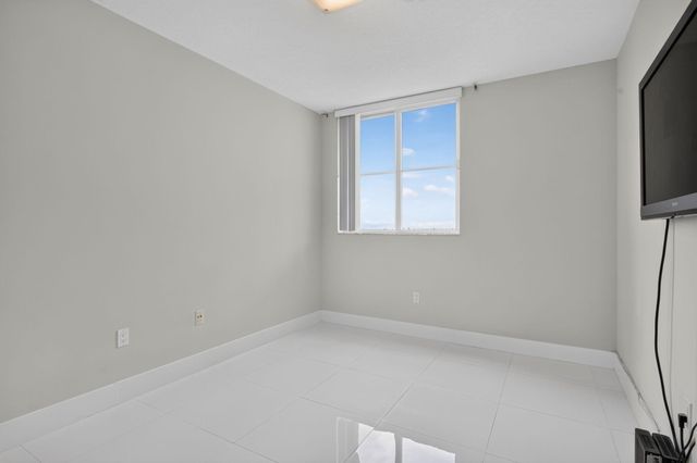 3020 NE 32nd Avenue 620, Fort Lauderdale, FL 33308