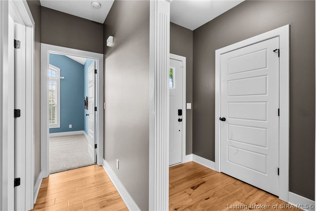 3102 Ambercrest Loop, Jeffersonville, IN 47130