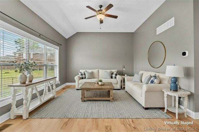 3102 Ambercrest Loop, Jeffersonville, IN 47130