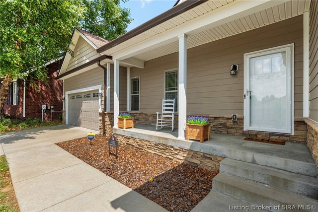 3102 Ambercrest Loop, Jeffersonville, IN 47130