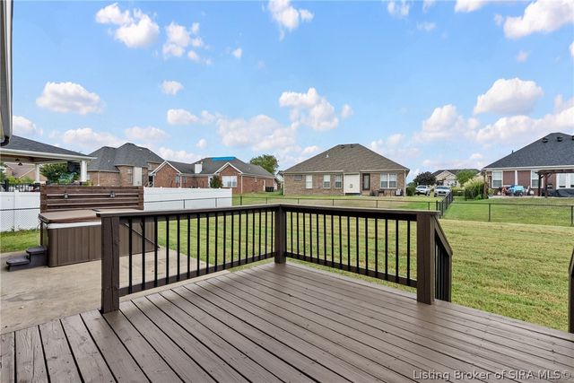 3102 Ambercrest Loop, Jeffersonville, IN 47130
