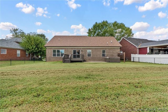 3102 Ambercrest Loop, Jeffersonville, IN 47130