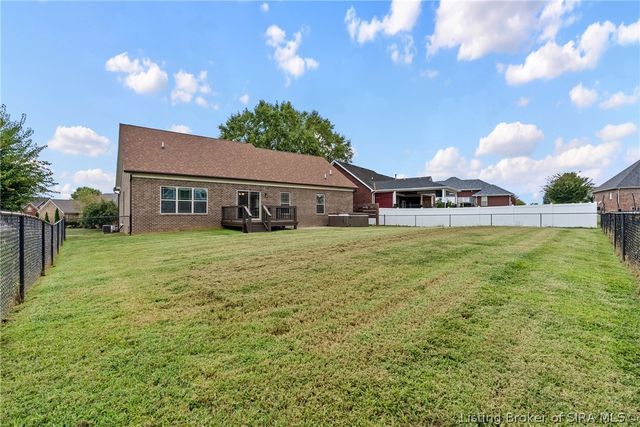 3102 Ambercrest Loop, Jeffersonville, IN 47130