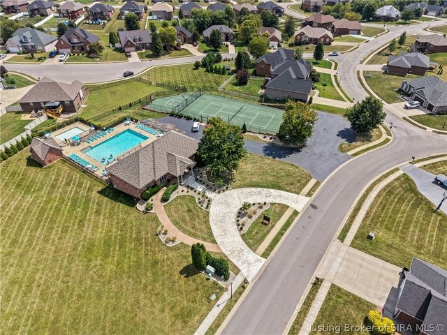 3102 Ambercrest Loop, Jeffersonville, IN 47130