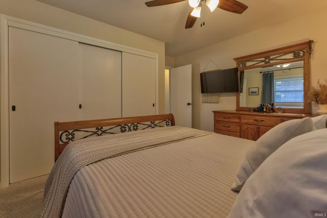5209 Cunningham Drive, Evansville, IN 47711