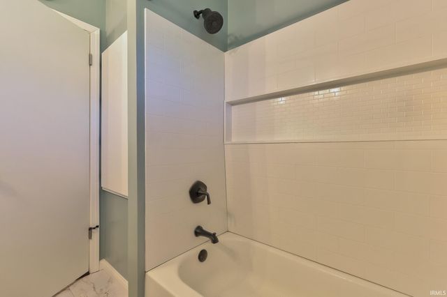 5209 Cunningham Drive, Evansville, IN 47711