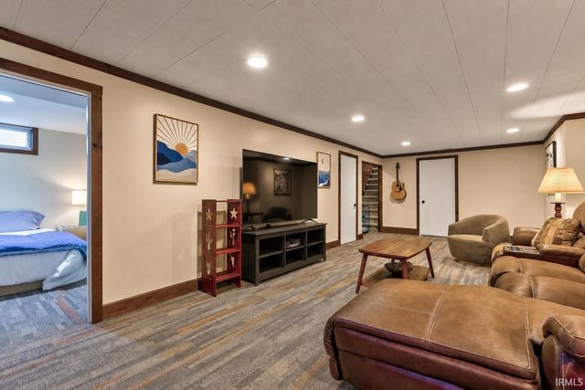 5209 Cunningham Drive, Evansville, IN 47711