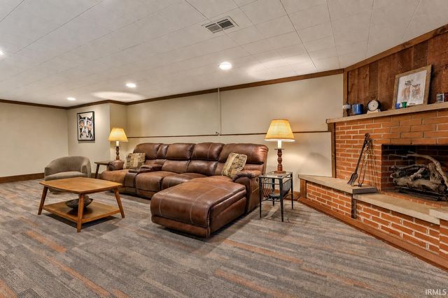 5209 Cunningham Drive, Evansville, IN 47711