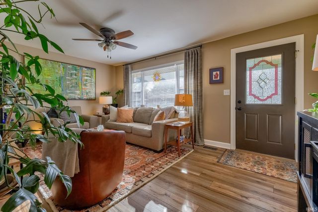 5209 Cunningham Drive, Evansville, IN 47711