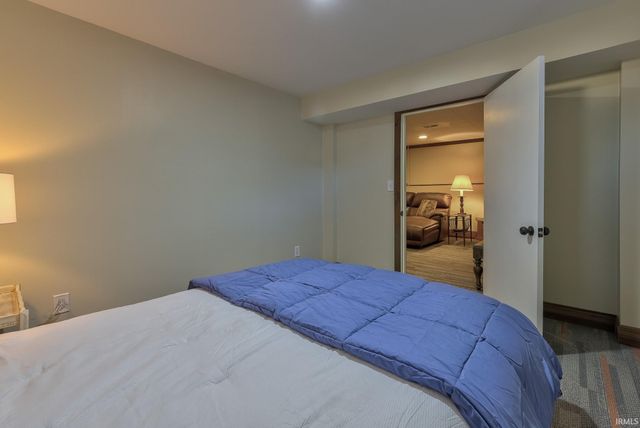 5209 Cunningham Drive, Evansville, IN 47711