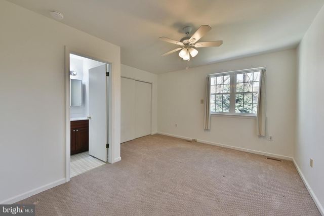 2205 ASH GROVE RD, Ambler, PA 19002