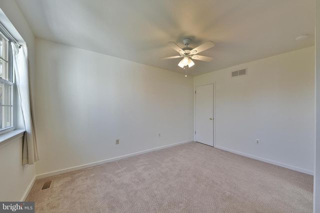 2205 ASH GROVE RD, Ambler, PA 19002