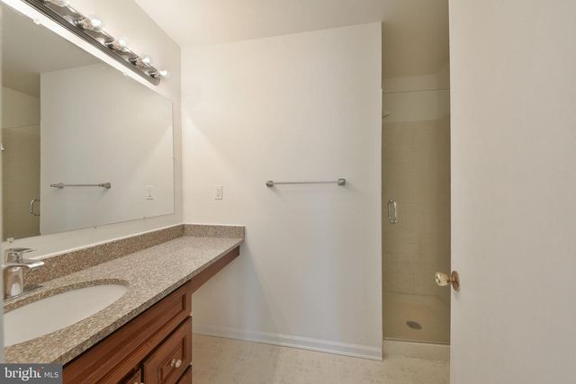 2205 ASH GROVE RD, Ambler, PA 19002