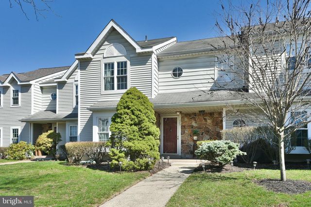 2205 ASH GROVE RD, Ambler, PA 19002