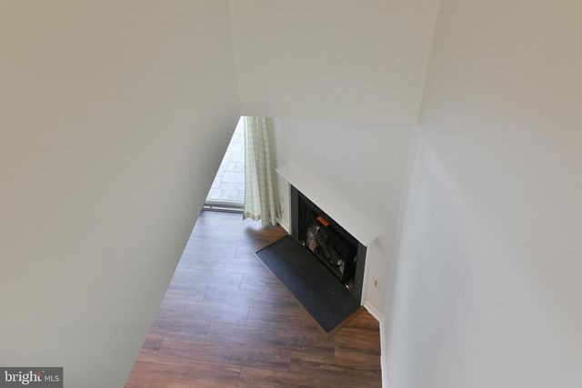 2205 ASH GROVE RD, Ambler, PA 19002