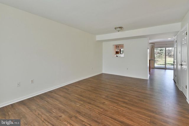 2205 ASH GROVE RD, Ambler, PA 19002