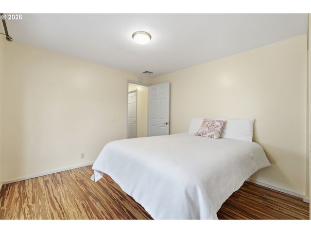 2245 PRINCETON Dr, Eugene, OR 97405