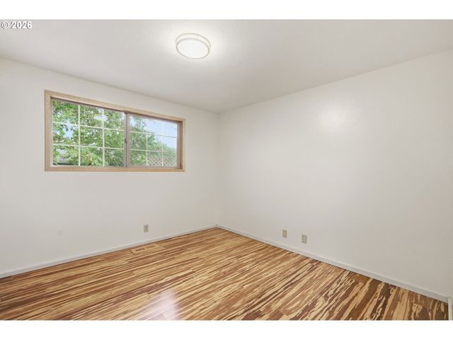 2245 PRINCETON Dr, Eugene, OR 97405