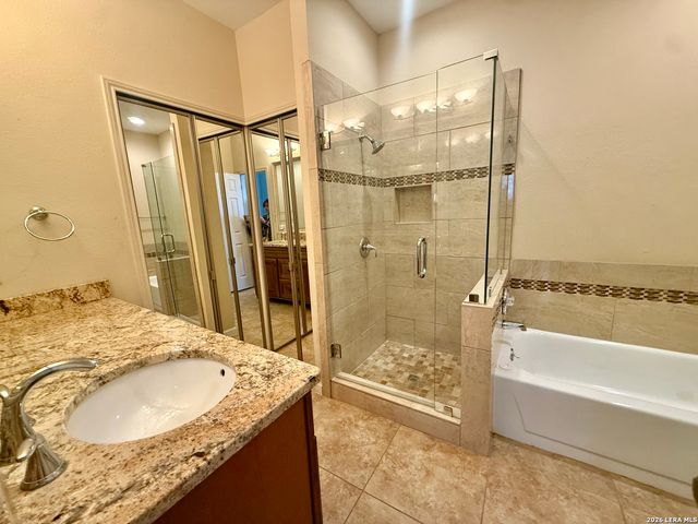 11839 Parliament St Apt 1422, San Antonio, TX 78216