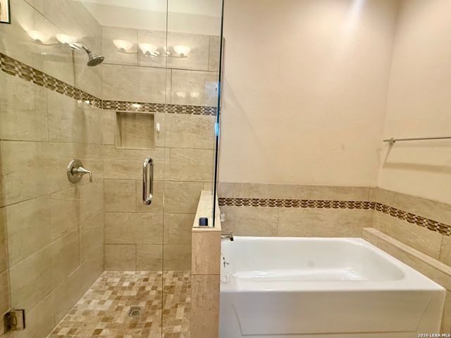 11839 Parliament St Apt 1422, San Antonio, TX 78216