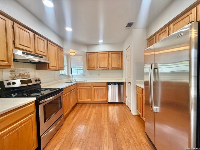 11839 Parliament St Apt 1422, San Antonio, TX 78216
