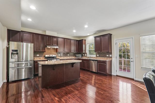 3475 Bradbury Circle, Aurora, IL 60504