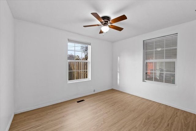 415 Summit Avenue, Medford, OR 97501