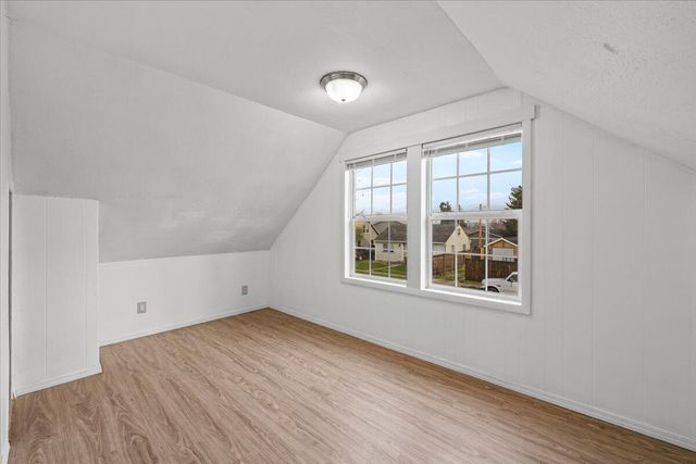 415 Summit Avenue, Medford, OR 97501