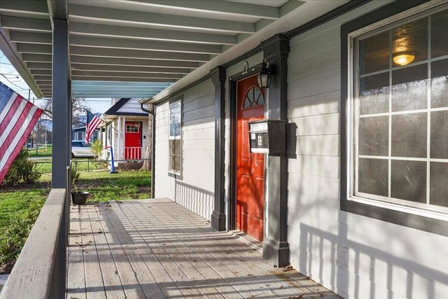 415 Summit Avenue, Medford, OR 97501