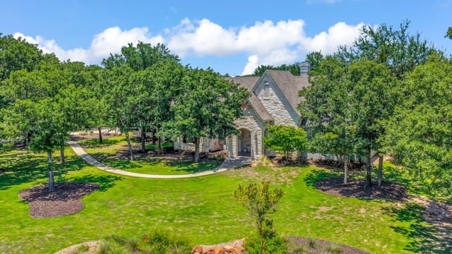 282 Sugartree Circle, Lipan, TX 76462
