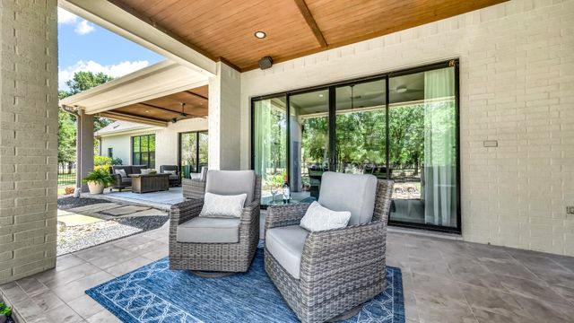 282 Sugartree Circle, Lipan, TX 76462