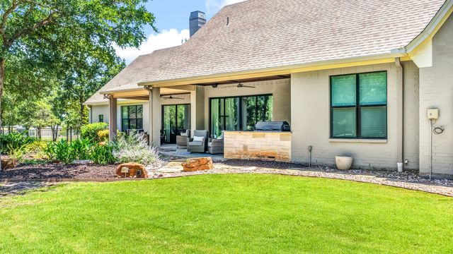 282 Sugartree Circle, Lipan, TX 76462