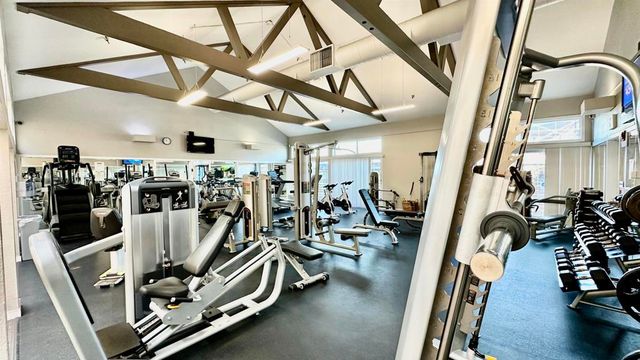 6400 Christie Avenue 3202, Emeryville, CA 94608