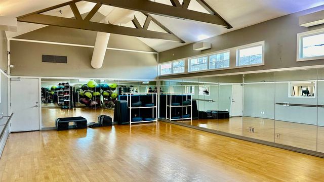 6400 Christie Avenue 3202, Emeryville, CA 94608