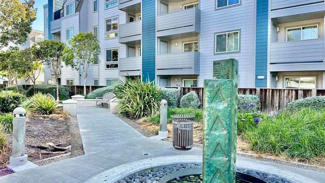 6400 Christie Avenue 3202, Emeryville, CA 94608