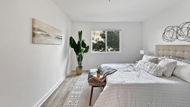 6400 Christie Avenue 3202, Emeryville, CA 94608