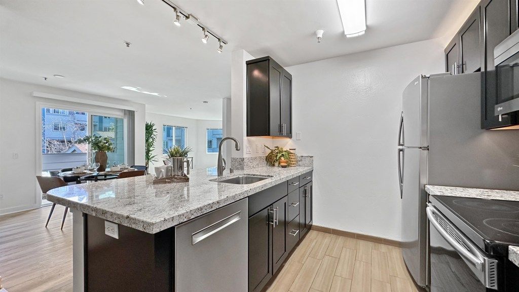 6400 Christie Avenue 3202, Emeryville, CA 94608