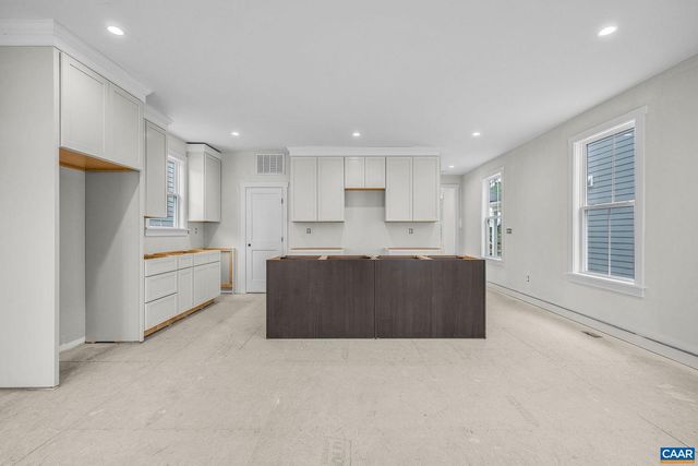 444 NICHOLSON ST, Charlottesville, VA 22901