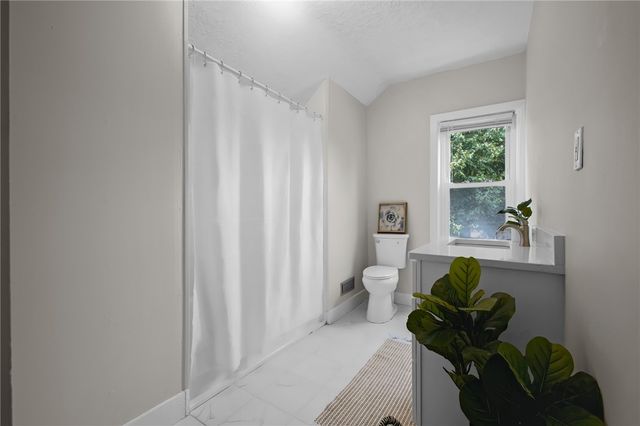 70 Martin Street, East Providence, RI 02914