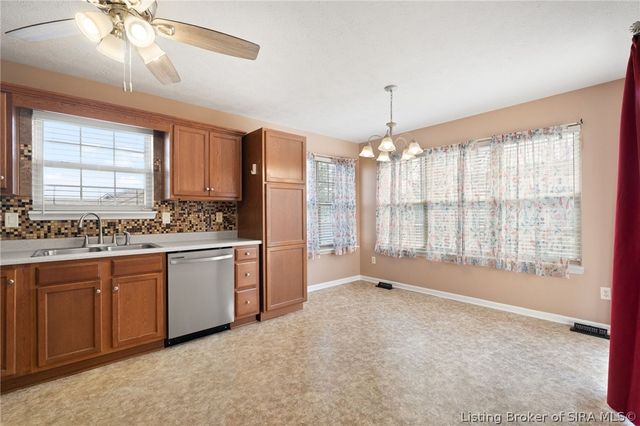 6514 Sunset Loop, Charlestown, IN 47111