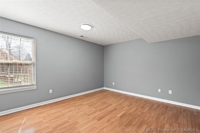 6514 Sunset Loop, Charlestown, IN 47111