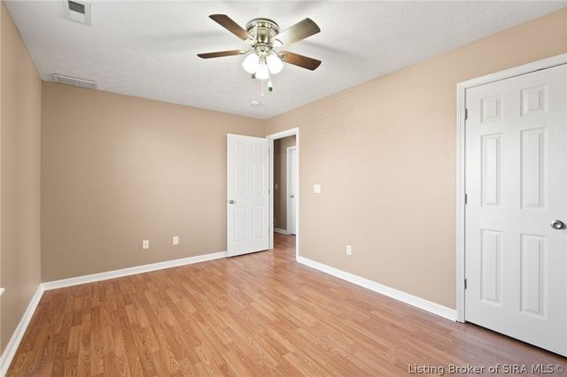 6514 Sunset Loop, Charlestown, IN 47111