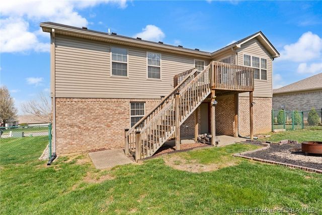 6514 Sunset Loop, Charlestown, IN 47111