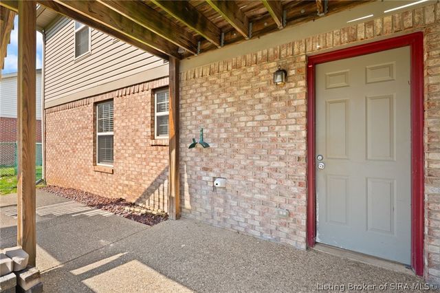 6514 Sunset Loop, Charlestown, IN 47111