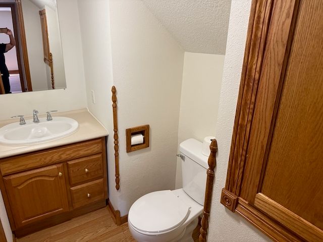2358 W Lombard Street, Davenport, IA 52804