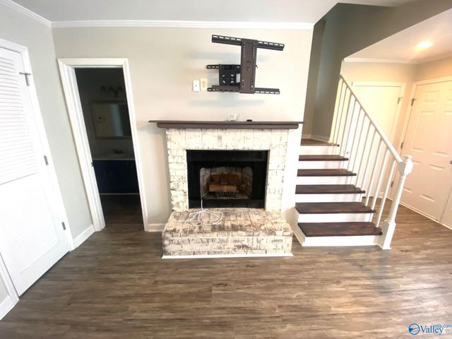 11112 South Memorial Parkway L2, Huntsville, AL 35803