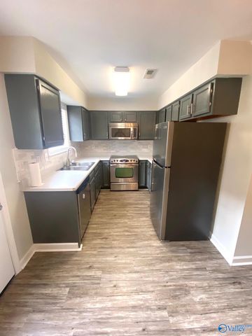 11112 South Memorial Parkway L2, Huntsville, AL 35803